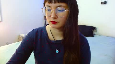 Snapshot of mily_baker chatting on 12/18/24, 10:02 mily_baker online show from 12/18/24, 10:02