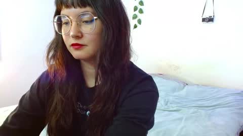 Snapshot of mily_baker chatting on 01/13/25, 09:20 mily_baker online show from 01/13/25, 09:20