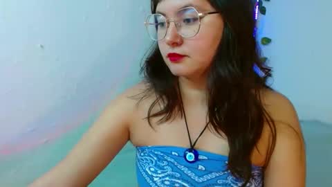 Snapshot of mily_baker chatting on 01/31/25, 05:10 mily_baker online show from 01/31/25, 05:10