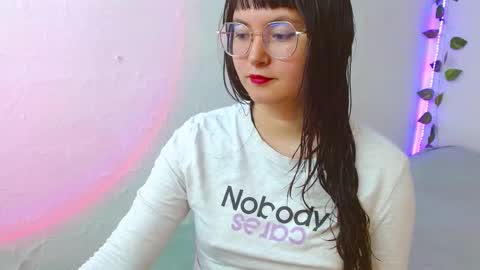 Snapshot of mily_baker chatting on 02/17/25, 06:48 mily_baker online show from 02/17/25, 06:48