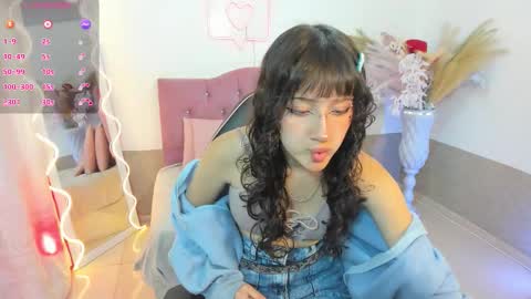 mily_tay online show from 03/24/26, 11:37
