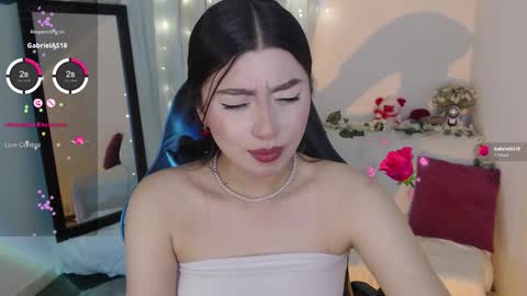 Mily online show from 03/11/26, 12:16