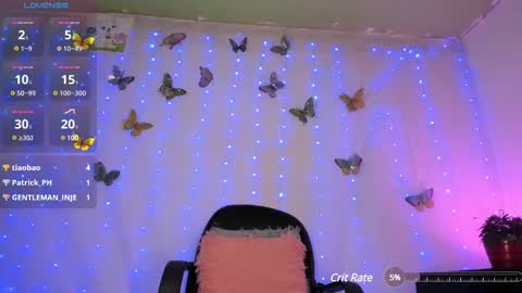 Snapshot of milysauria_ chatting on 03/12/25, 12:26 Mily  online show from 03/12/25, 12:26