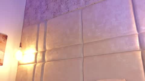 Snapshot of milyy_vermont chatting on 03/09/25, 01:35 Milyy online show from 03/09/25, 01:35