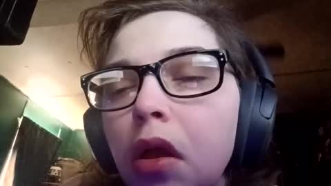 mimi142 online show from 03/15/26, 05:08