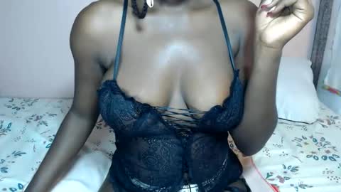 mimiebony online show from 06/05/26, 06:42