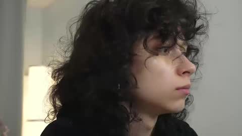 Snapshot of mimilicks chatting on 11/04/25, 06:23 IRIS online show from 11/04/25, 06:23