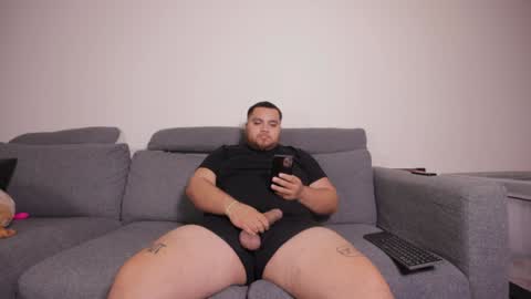 Snapshot of mimimalo chatting on 12/25/24, 05:48 Mimi Malo online show from 12/25/24, 05:48