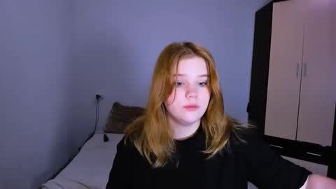 hi Im Mina  online show from 12/20/25, 01:45