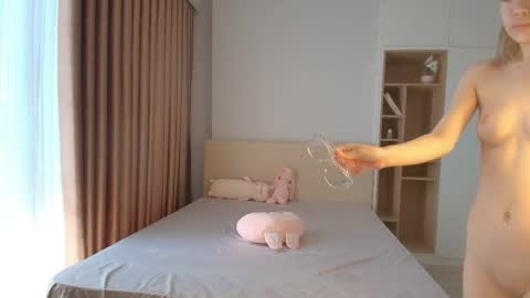 Mina online show from 05/23/26, 02:50
