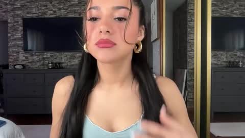 Mina online show from 02/07/26, 02:10