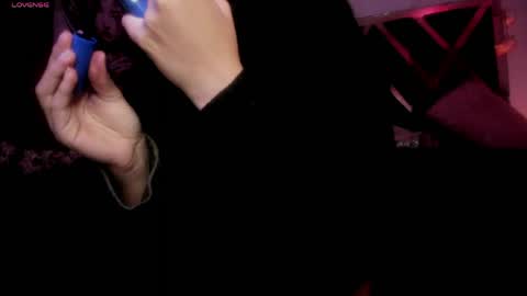 minami_nakamura online show from 05/05/26, 01:46