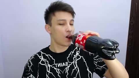 Snapshot of minato_kabuki chatting on 01/03/25, 06:11 MINATO online show from 01/03/25, 06:11