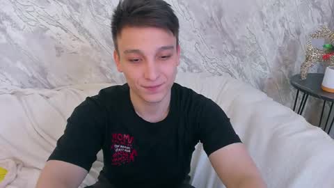 minato_kono online show from 01/22/25, 06:10