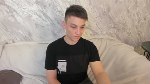 minato_kono online show from 01/31/25, 12:07