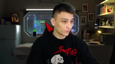 minato_kono online show from 11/09/25, 09:40