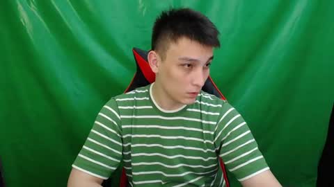 minato_kono online show from 11/15/25, 10:37