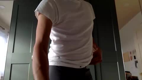 Snapshot of mince_alors chatting on 12/01/25, 06:24 mince_alors online show from 12/01/25, 06:24