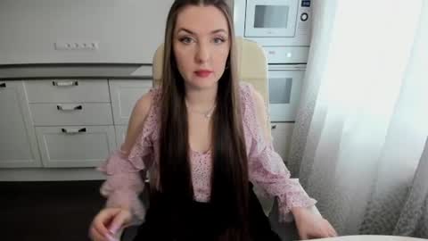 Snapshot of minchelskatrina chatting on 07/04/26, 07:25 minchelskatrina online show from 07/04/26, 07:25