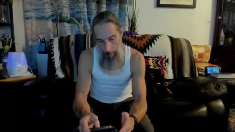 Snapshot of mindphuk chatting on 01/08/25, 10:48 mindphuk online show from 01/08/25, 10:48