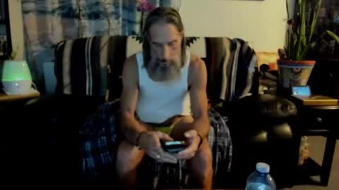 Snapshot of mindphuk chatting on 02/08/25, 08:42 mindphuk online show from 02/08/25, 08:42