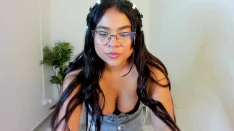 Mindy online show from 05/30/26, 01:52