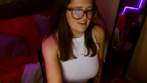 Mindy online show from 03/11/26, 05:02