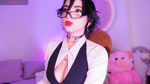 My name is Fer Nice to meet you  give it a thumbs up please its important online show from 02/18/26, 02:51