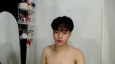 mingkla_man online show from 03/17/26, 06:50