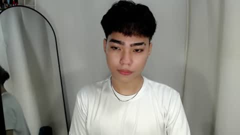 mingkla_man online show from 07/23/26, 11:30