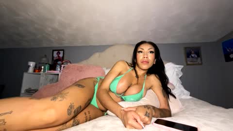 mingleeroseatx online show from 10/06/25, 05:10