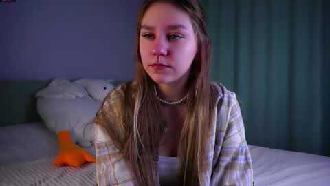 Snapshot of minhgrow chatting on 02/23/26, 01:14 Mary online show from 02/23/26, 01:14