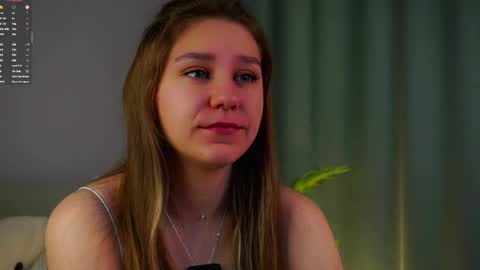 Snapshot of minhgrow chatting on 03/02/26, 01:19 Mary online show from 03/02/26, 01:19