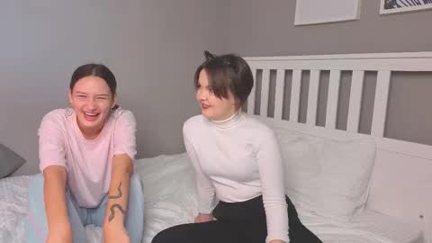 KarinaLeila online show from 09/16/25, 05:30