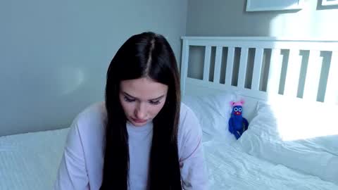 KarinaLeila online show from 10/27/25, 07:23