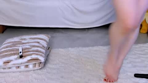 Snapshot of mini_rony chatting on 12/17/25, 06:08 mini_rony online show from 12/17/25, 06:08