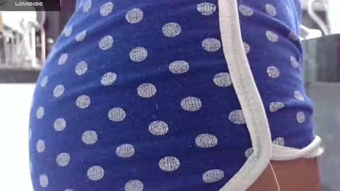   Mini Mila Kunis ft Ashton Katchero. Follow me to stay in touch  online show from 09/27/25, 05:29