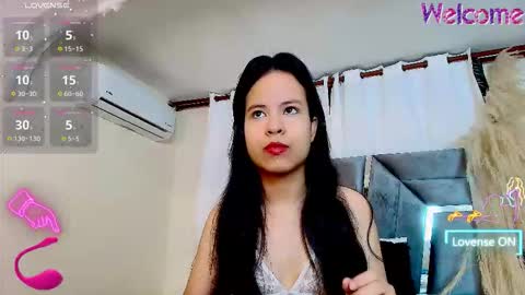 minilove_01 online show from 02/24/26, 12:03