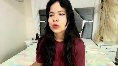 Snapshot of minilove_01 chatting on 04/25/26, 12:08 minilove_01 online show from 04/25/26, 12:08