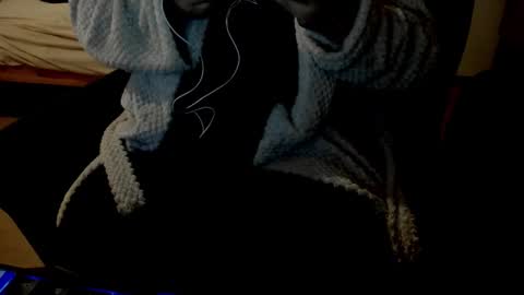 minka0 online show from 11/19/25, 08:53