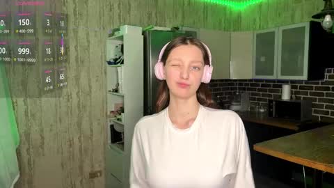 Asti online show from 02/17/26, 04:02