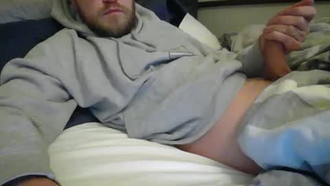 Snapshot of minnesotaguy2525 chatting on 12/24/24, 10:28 Minnesota Guy online show from 12/24/24, 10:28