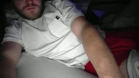 Snapshot of minnesotaguy2525 chatting on 01/21/25, 03:37 Minnesota Guy online show from 01/21/25, 03:37