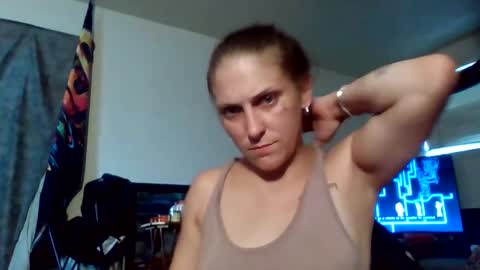 Snapshot of minnie2sexi chatting on 06/08/26, 06:41 Minnie online show from 06/08/26, 06:41