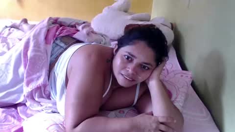 Snapshot of minnie_bbw69 chatting on 06/16/26, 12:41 Andrea online show from 06/16/26, 12:41