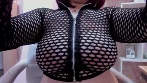 MINNI  online show from 12/19/25, 11:50