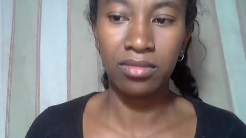 minouch211907 online show from 11/19/25, 02:33