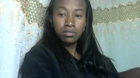Snapshot of minouch211907 chatting on 06/11/26, 03:26 minouch211907 online show from 06/11/26, 03:26