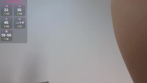 Snapshot of miolia chatting on 02/14/25, 02:23 lia online show from 02/14/25, 02:23