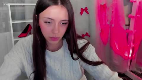 Snapshot of mipsymipson chatting on 01/09/25, 04:39 NEXT STREAM NOVEMBER  27282930 online show from 01/09/25, 04:39